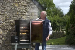 Bradley Digital Smoker 4-Rack / Elektro Räucherofen -Grill Welt Geschäft 13238 Bradley Smoker Digital