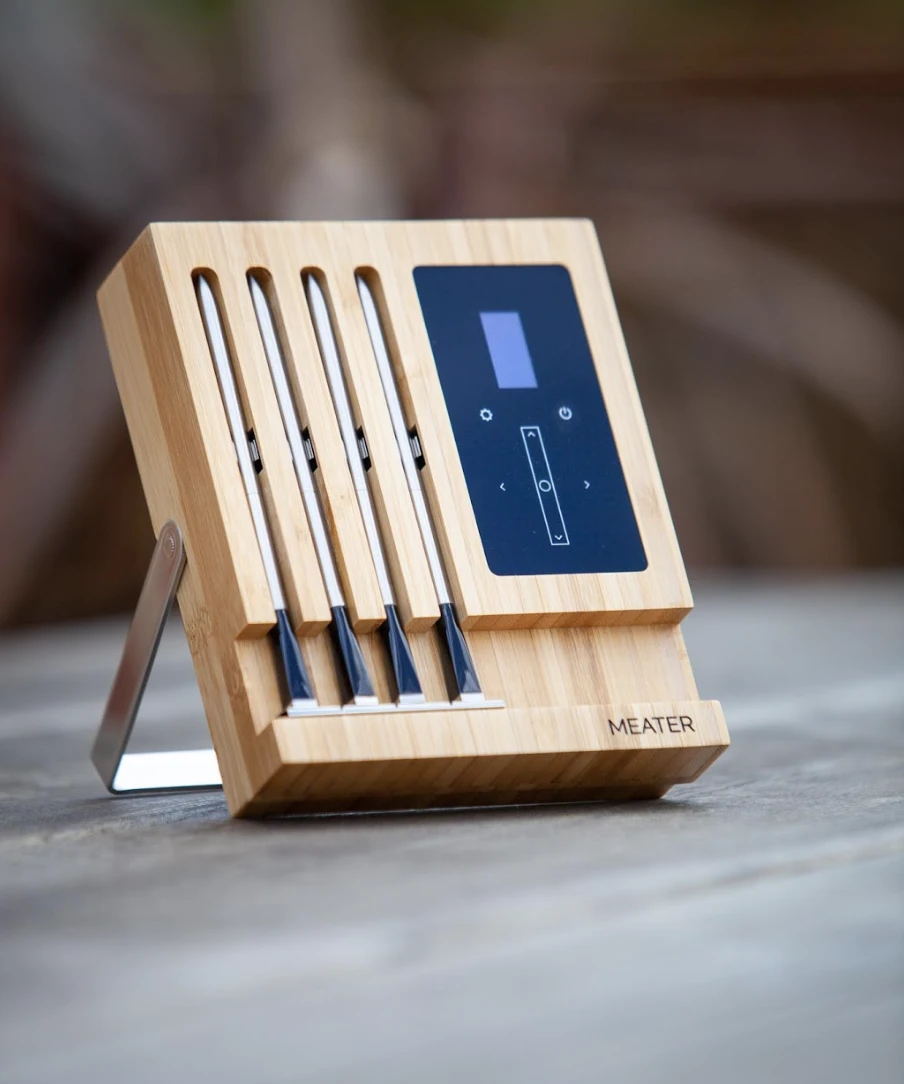 Meater Block Bluetooth Und WLAN Thermometer Mit 4 Fühlern 1 Meater Block Bluetooth Und WLAN Thermometer Mit 4 Fühlern