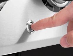 Broil King Regal 490 Black - Modell 2021 19 Broil King Regal 490 Black - Modell 2021 -Grill Welt Geschäft 957283 7 REGAL XL PRO FEATURE 03