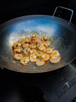 The Bastard Carbonstahl Wok Ø 40 Cm 7 The Bastard Carbonstahl Wok Ø 40 Cm -Grill Welt Geschäft Bastard Carbon Wok Buddy