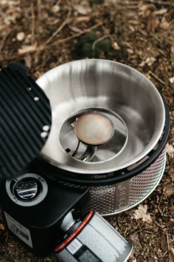 Cobb Grill Premier Gas Deluxe 2.0 - Gasgrill - Kartuschenanschluss - Modell 2023 -Grill Welt Geschäft Cobb Grill Premier Gas Deluxe Campinggrill