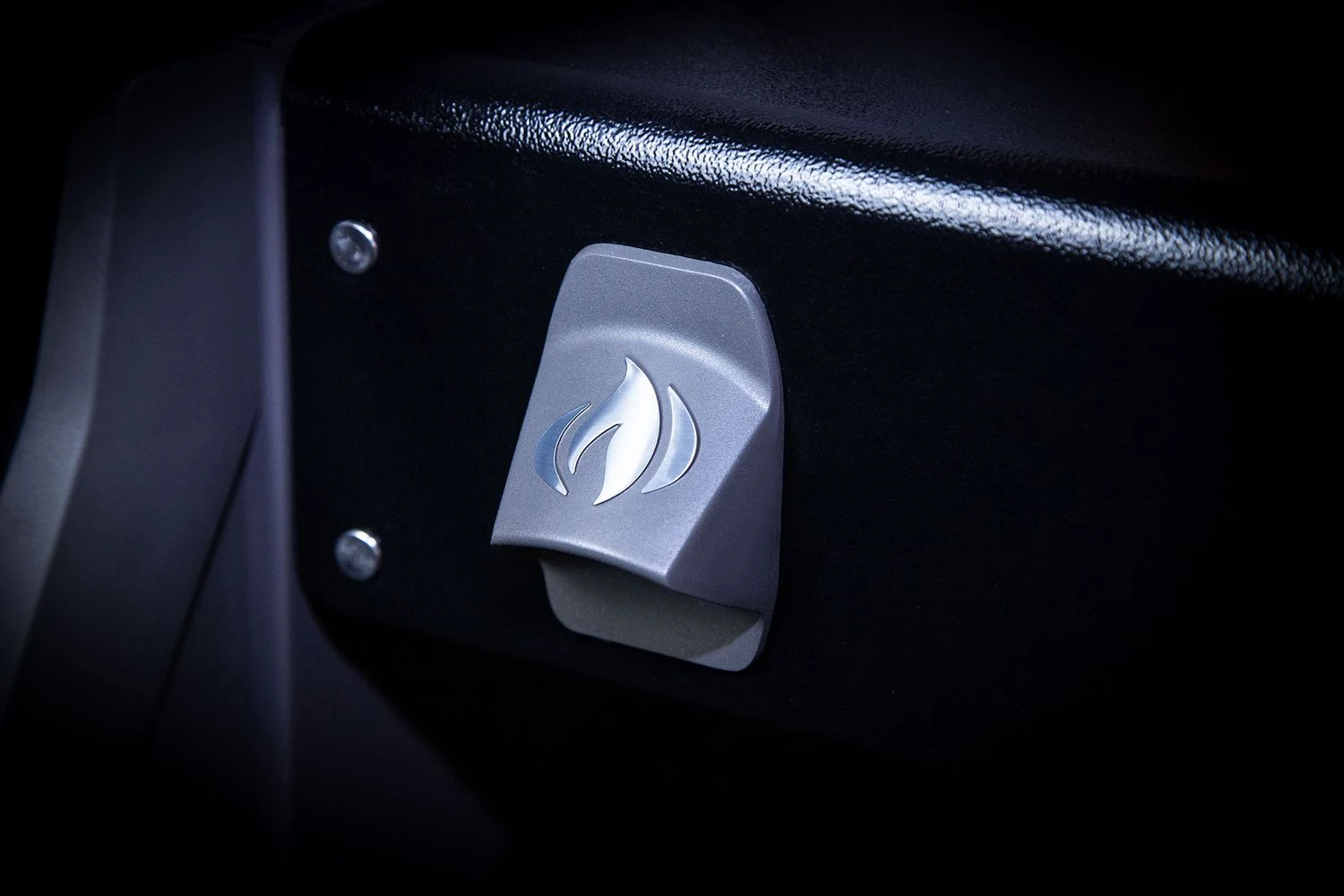 Napoleon Rogue SE 525 Gasgrill - All-black - Grillfürst Edition Inkl. Abdeckhaube - SMART Deal Inkl. Grillfürst Grill Control - Modell 2022 15 Napoleon Rogue SE 525 Gasgrill - All-black - Grillfürst Edition Inkl. Abdeckhaube - SMART Deal Inkl. Grillfürst Grill Control - Modell 2022 - Image 15