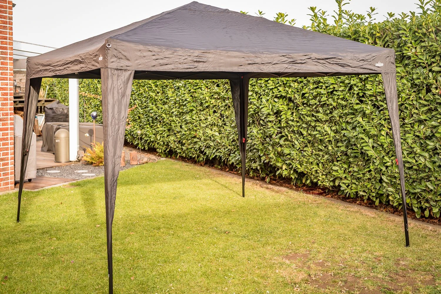 Grillfürst Pop-Up Pavillon / Grillpavillon / Gartenpavillon / Grillzelt 3x3m 1 Grillfürst Pop-Up Pavillon / Grillpavillon / Gartenpavillon / Grillzelt 3x3m