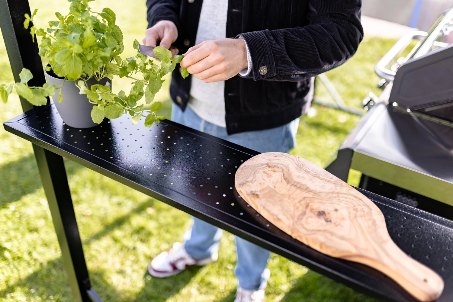 Grillfürst Premium Grillpavillon Aus Stahl Mit Wetterfestem Metalldach Und Ablageflächen 8 Grillfürst Premium Grillpavillon Aus Stahl Mit Wetterfestem Metalldach Und Ablageflächen - Image 8