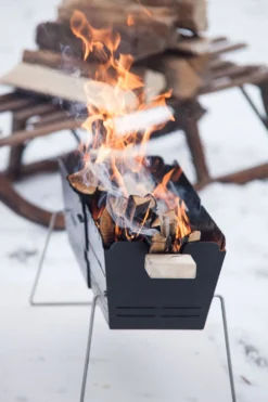 Knister Grill Original - Ausziehbarer Holzkohle Kompaktgrill 38 Knister Grill Original - Ausziehbarer Holzkohle Kompaktgrill -Grill Welt Geschäft Knister Grill Holzfeuer