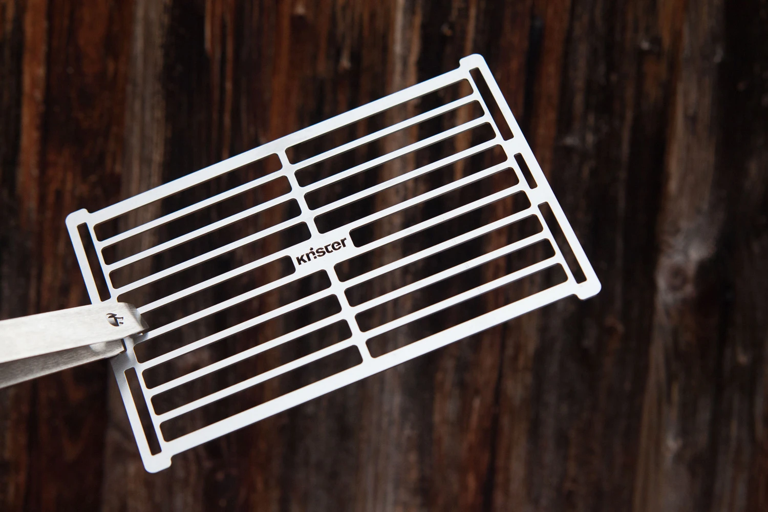 Knister Grill Small - Holzkohle Kompaktgrill 6 Knister Grill Small - Holzkohle Kompaktgrill - Image 6