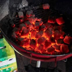 McBrikett KOKOKO EGGS 8 Kg -Grill Welt Geschäft Mcbrikett Kokoko Eggs Kokoskohle Glutbild