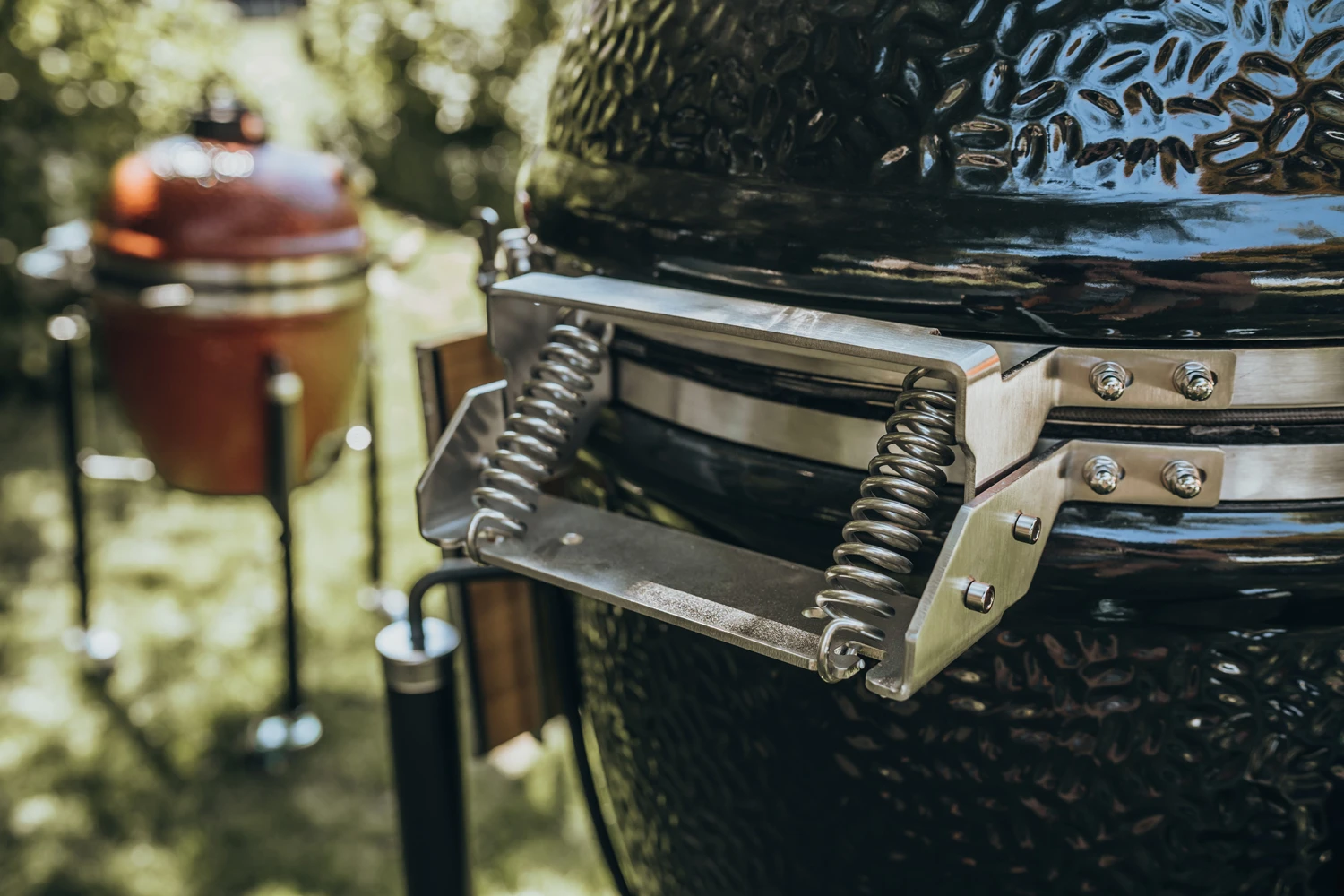 Monolith Grill CLASSIC BBQ GURU - PRO-Serie 2.0 Schwarz - MIT Gestell Und Seitentischen 5 Monolith Grill CLASSIC BBQ GURU - PRO-Serie 2.0 Schwarz - MIT Gestell Und Seitentischen - Image 5