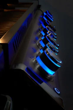 Napoleon Prestige Pro 825-3 Edelstahl Einbaugrill Gas - Inkl. Drehspieß - Modell 2023 -Grill Welt Geschäft Napoleon PRestige PRO825 SafeytGlow Drehregler 1