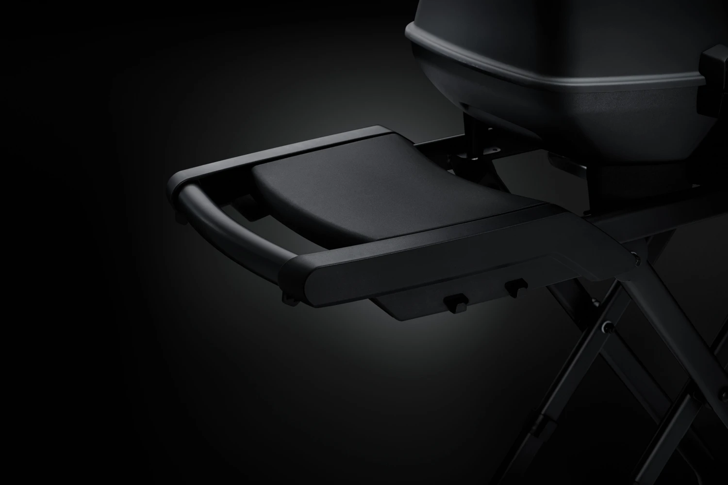 Napoleon Phantom TravelQ PRO285X Kompakt Gasgrill, Mattschwarz - Mit Klappbarem Wagen Inkl. Warmhalterost - Modell 2023 7 Napoleon Phantom TravelQ PRO285X Kompakt Gasgrill, Mattschwarz - Mit Klappbarem Wagen Inkl. Warmhalterost - Modell 2023 - Image 7