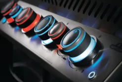 Napoleon Prestige 500 Gasgrill, Schwarz - Mit Safety Glow - Modell 2023 - SMART Deal Inkl. Grillfürst Grill Control 20 Napoleon Prestige 500 Gasgrill, Schwarz - Mit Safety Glow - Modell 2023 - SMART Deal Inkl. Grillfürst Grill Control -Grill Welt Geschäft Napoleon Prestige 500 Safety Glow Drehreglerbeleuchtung