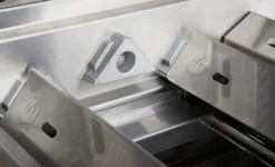 Napoleon Prestige Pro 665-3 Edelstahl Gasgrill Inkl. Drehspieß - Modell 2023 36 Napoleon Prestige Pro 665-3 Edelstahl Gasgrill Inkl. Drehspieß - Modell 2023 -Grill Welt Geschäft Napoleon Prestige Pro SearPlates Brennerabdeckung 02 2