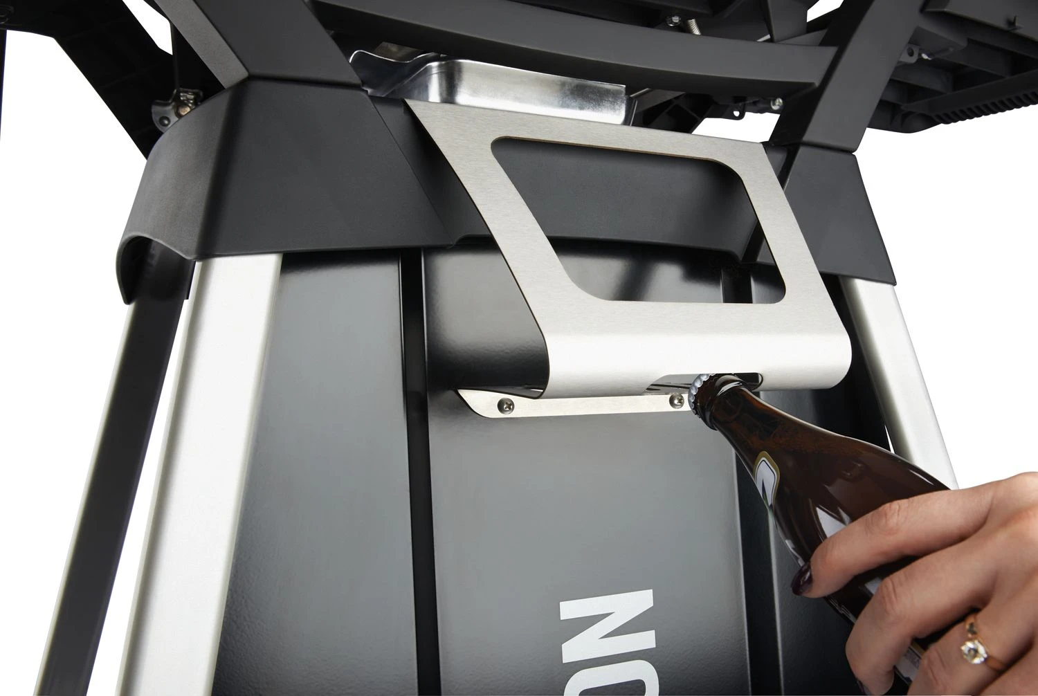 Napoleon TravelQ PRO285 Kompakt Gasgrill Schwarz Mit Untergestell - Modell 2023 6 Napoleon TravelQ PRO285 Kompakt Gasgrill Schwarz Mit Untergestell - Modell 2023 - Image 6