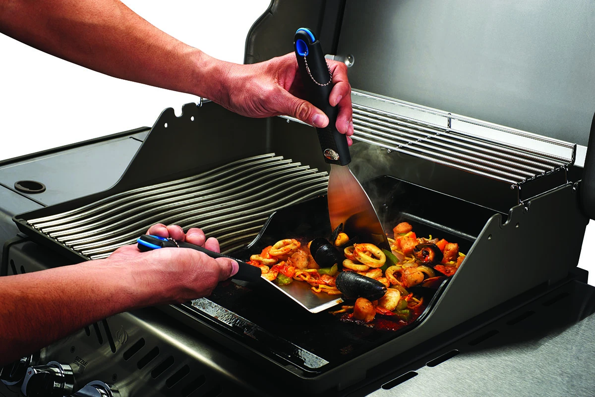 Napoleon 2-teiliges Plancha Tool-Set 2 Napoleon 2-teiliges Plancha Tool-Set - Image 2