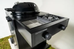 Outdoorchef Gas Kugelgrill Arosa 570 G Evo Black Style - Inkl. Blazing-/Cooking Zone Kit Plus -Grill Welt Geschäft Outdoorchef Arosa 570 G Evo Gas Kugelgrill