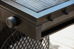 Outdoorchef Gas Kugelgrill Davos 570G Pro Mit Blazing Zone (Infrarotbrenner) & Abdeckhaube -Grill Welt Geschäft Outdoorchef Davos Blazing Zone Detail
