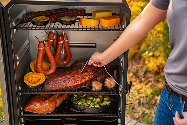 Pit Boss Vertical Smoker Pro Series 4 Pelletsmoker 6 Pit Boss Vertical Smoker Pro Series 4 Pelletsmoker - Image 6