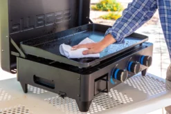 Pit Boss Plancha Grill Ultimate Plancha 3-Brenner - Mit Untergestell 31 Pit Boss Plancha Grill Ultimate Plancha 3-Brenner - Mit Untergestell -Grill Welt Geschäft Pit Boss Planchagrill 3 Brenner leichte Reinigung