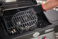 Rösle Videro G2-S VARIO+ Schwarz Gasgrill - FC Bayern Edition - Inkl. FC Bayern Abdeckhaube Und Grillbürste -Grill Welt Geschäft Roesle Videro G2 S Vario Grillrost FC Bayern Edition