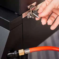 Rösle Gasgrill Videro Pro G2-P Campinggrill -Grill Welt Geschäft Rosle Gasgrill Videro PRO G2 P Verschluss