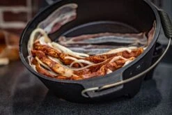 Grillfürst Dutch Oven BBQ Edition DO9 - Borussia Dortmund Edition -Grill Welt Geschäft Schichtfleisch im Dortmund Dutch Oven