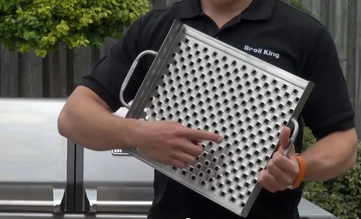 Broil King Topper / Lochblech Edelstahl 4 Broil King Topper / Lochblech Edelstahl - Image 4