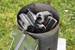 Greek Fire Holzkohlebriketts - 1 Palette = 720kg 16 Greek Fire Holzkohlebriketts - 1 Palette = 720kg -Grill Welt Geschäft greek fire briketts anzuendkamin 1