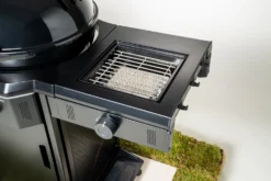 Outdoorchef Gas Kugelgrill Davos 570G Pro Mit Blazing Zone (Infrarotbrenner) & Abdeckhaube -Grill Welt Geschäft outdoorchef davos 570 g pro infrarotbrenner 18 128 67