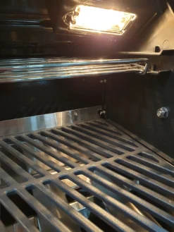 Outdoorchef Dualchef S 425 G Edelstahl Gasgrill Mit Seitenkocher -Grill Welt Geschäft outdoorchef dualchef beleuchtung